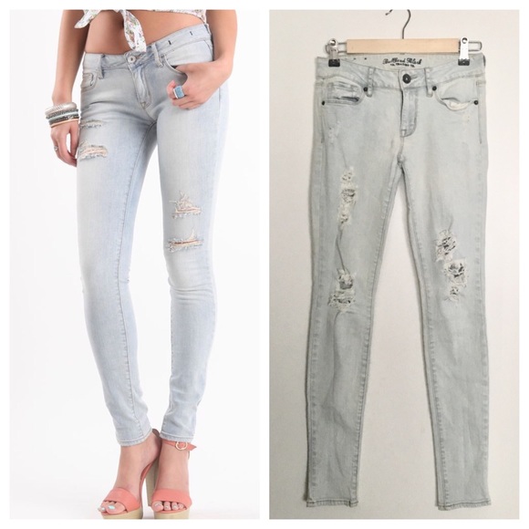 Bullhead Denim - BULLHEAD BLACK Destroyed Skinniest Jean-Light wash